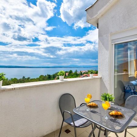 Apartment Tia Crikvenica Exterior foto